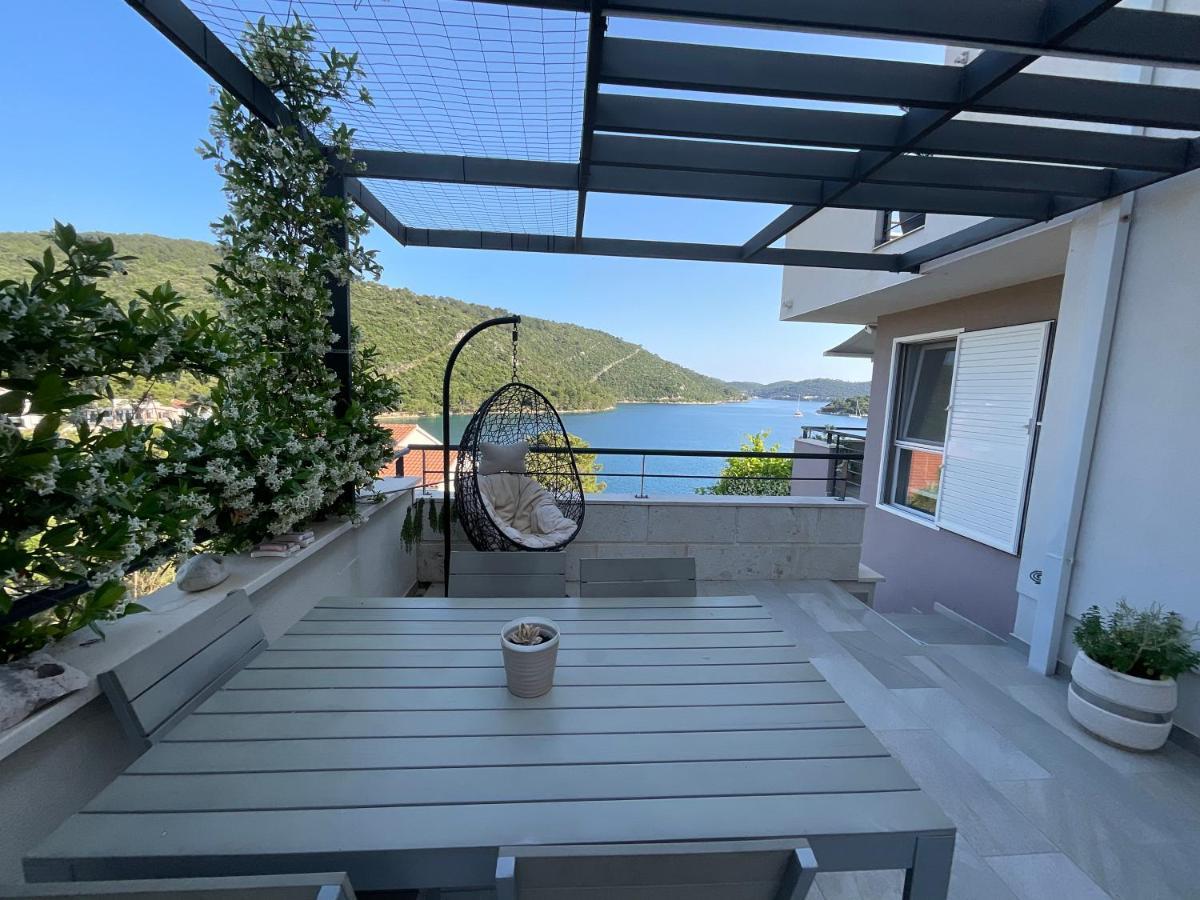 Villa Iva Lastovo Uble Exterior foto
